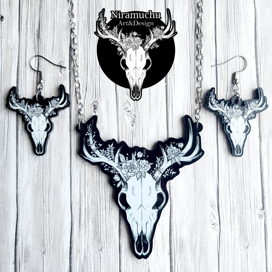 Classic Deer Skull Necklace