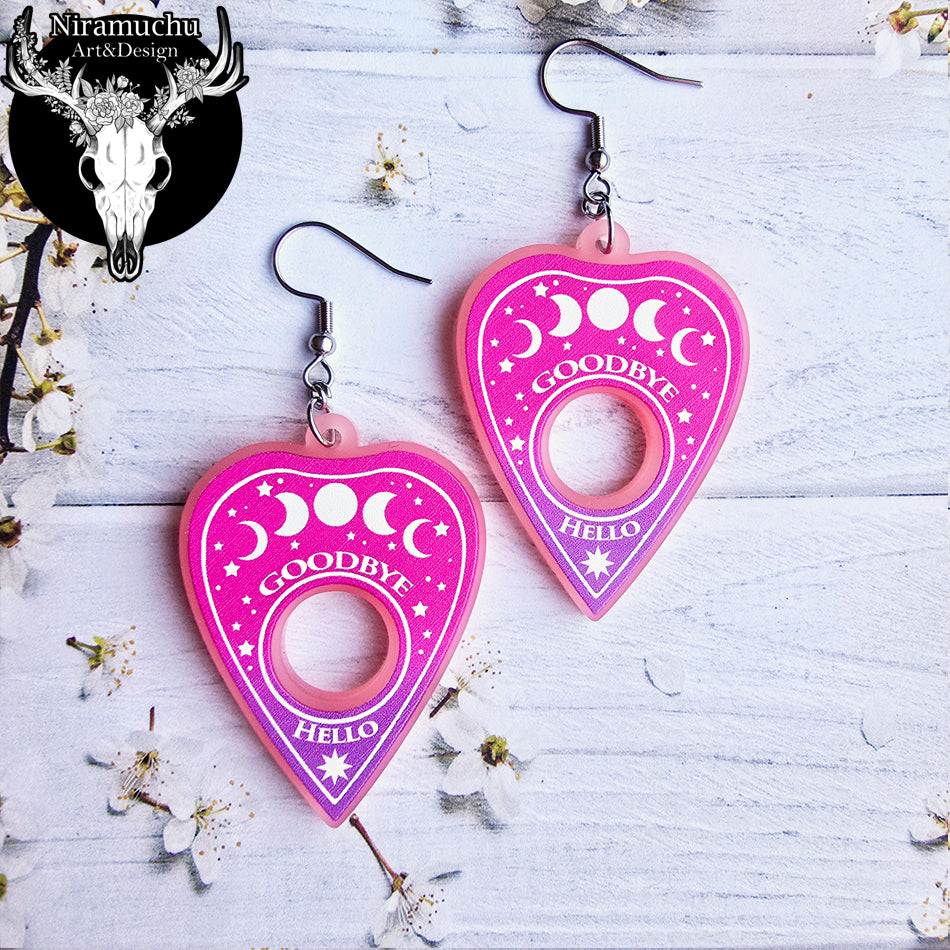 Pastel Goth Ouija Pink Korvakorut