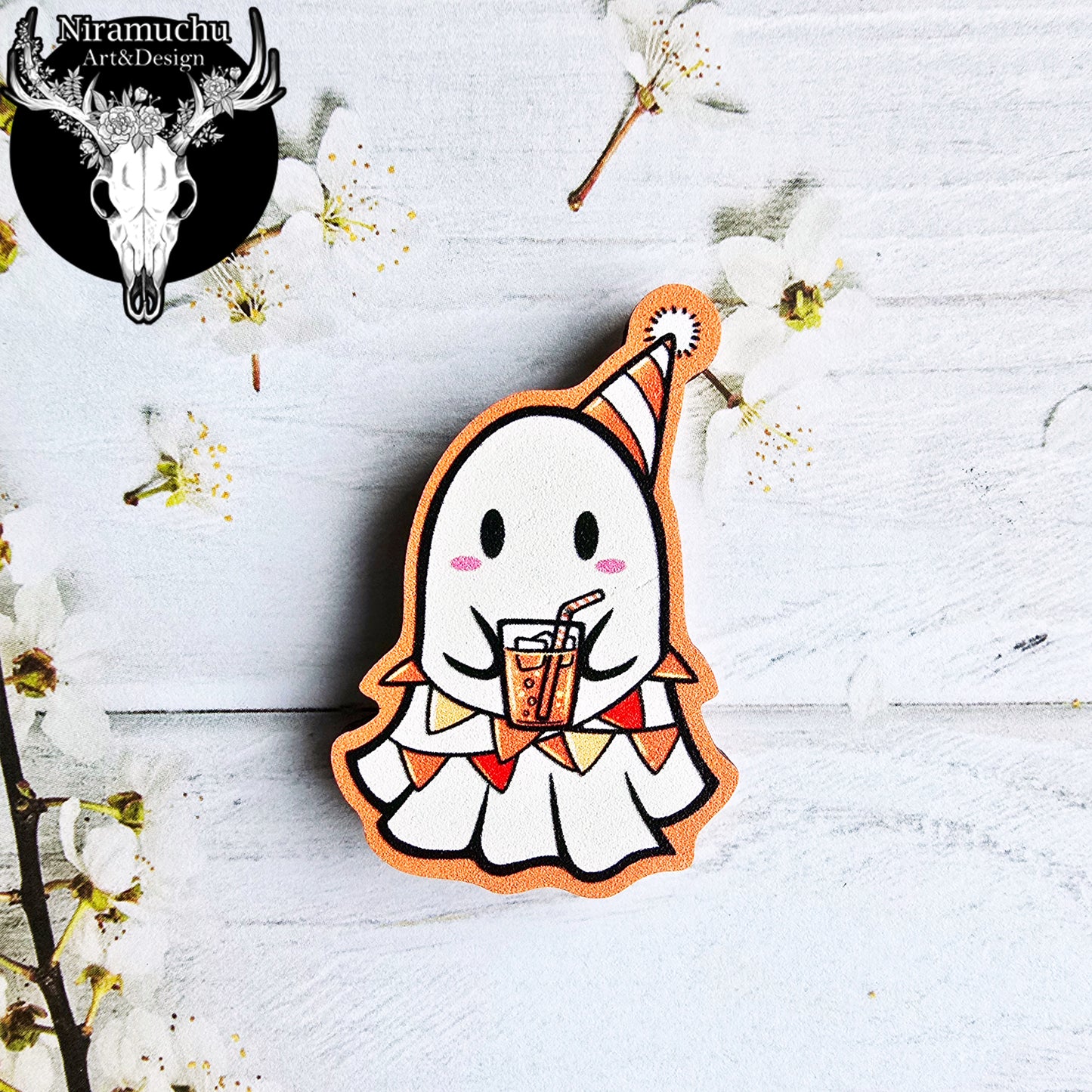 Cute Halloween Magnet: Party Ghost