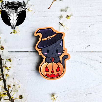 Cute Halloween Magnet: Witch Cat