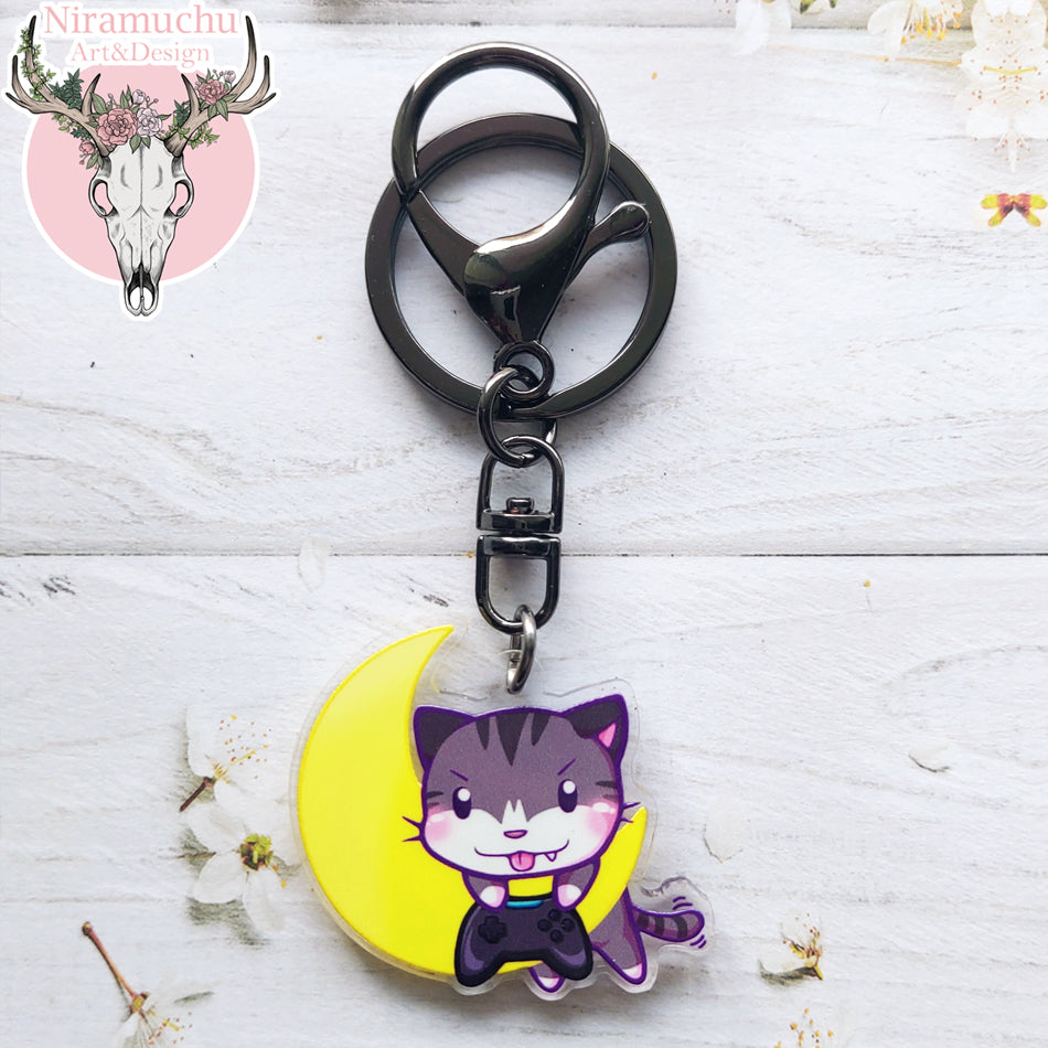 Gamer Cats: Half Moon Gamer Keycharm